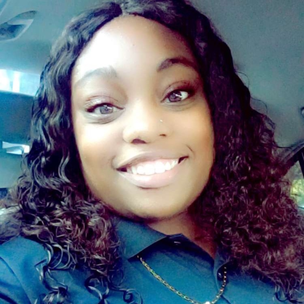 Meet your Posher, Bianca